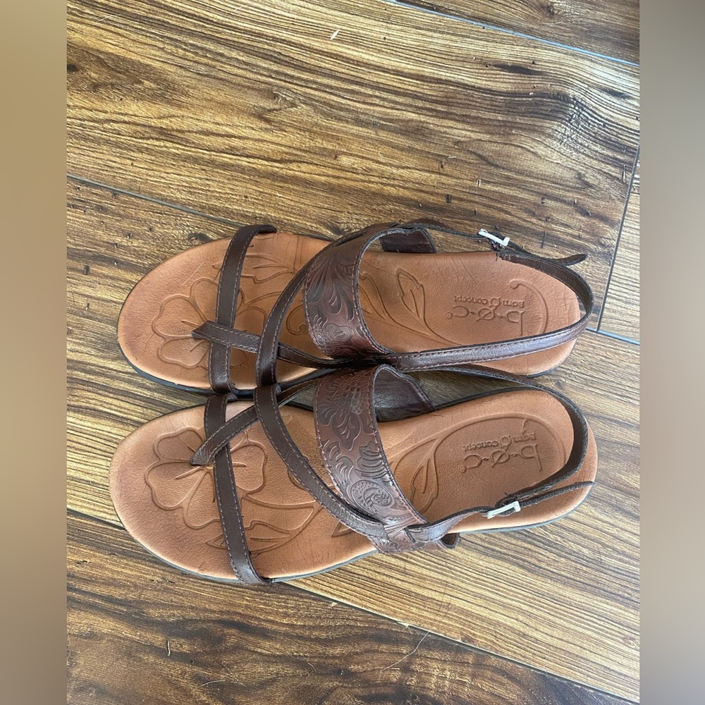 Born Neutral Brown Faux Leather Strappy Ankle Strap Sandals 9
